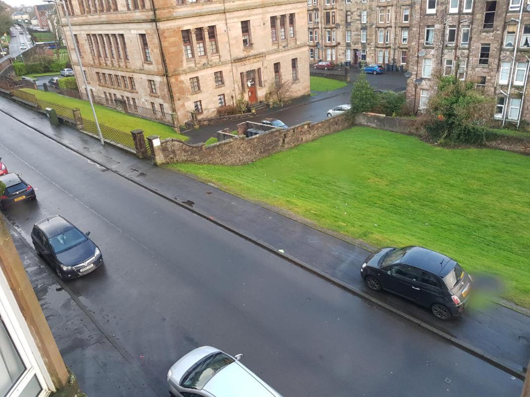 Glen View Apartments Port Glasgow Exterior photo